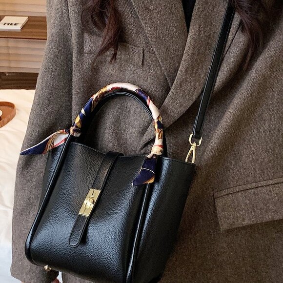 Black Elegant Women's Minimalist Lychee Pattern Handbag - Picture 4 of 6